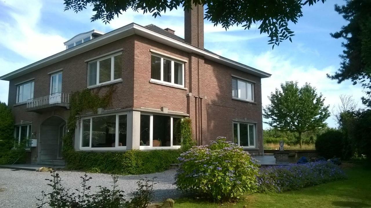 De Notelaar Kortessem Buitenkant foto