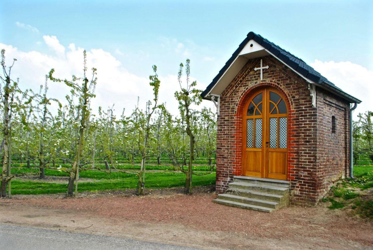 De Notelaar Kortessem Buitenkant foto